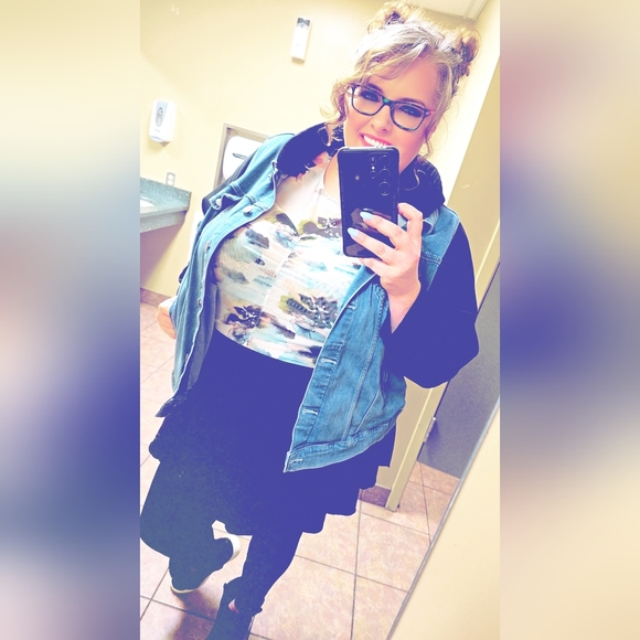 Meet your Posher, Leyna - Picture 6 of 14